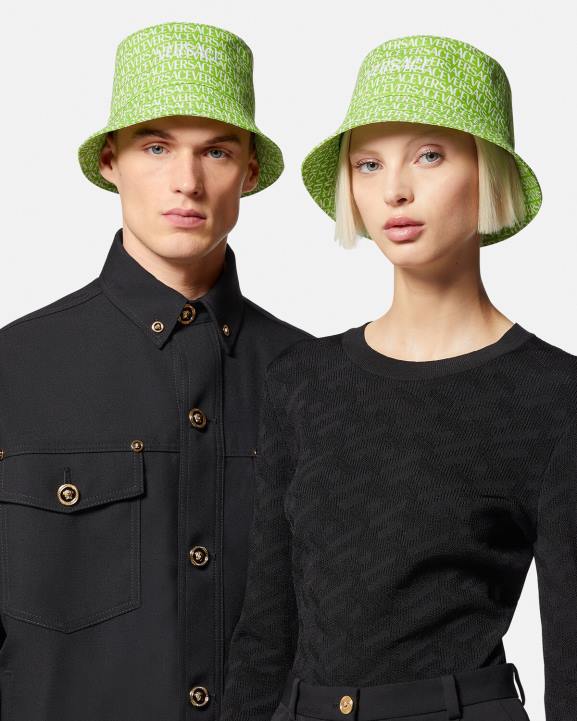 zaļš un apdrukāts Piederumi Versace 806B905 sievietes allover kausa cepure